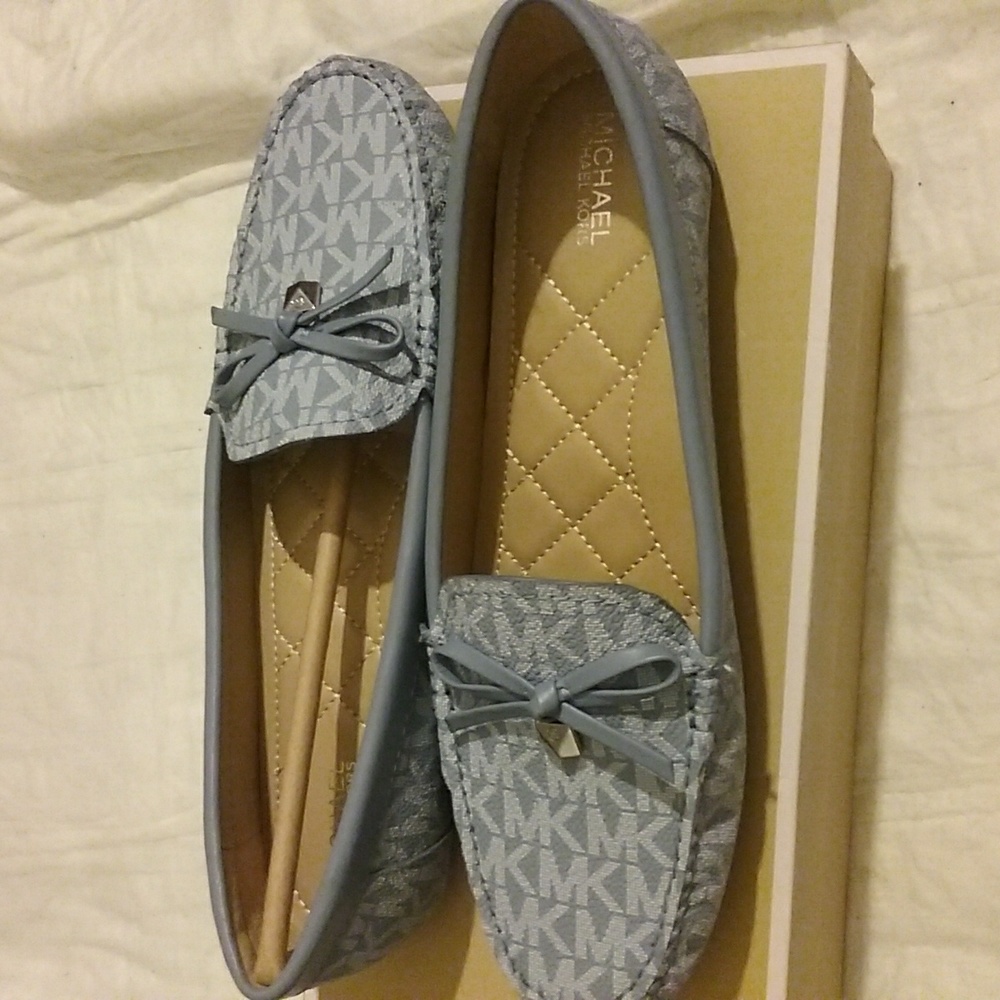 Michael Kors NIB Moccasin 7 Lt. Blue - Picture 3 of 6